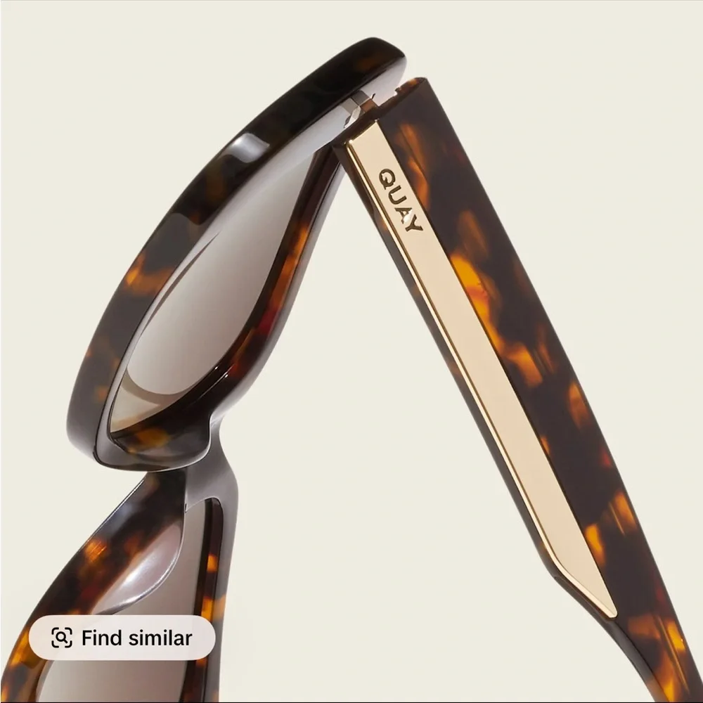 Quay Karma Sunglasses - Picture 5 of 8